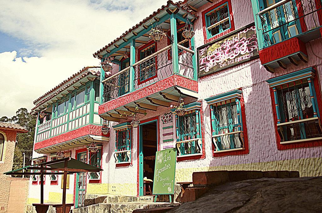 Hotel Los Geranios Duitama Esterno foto