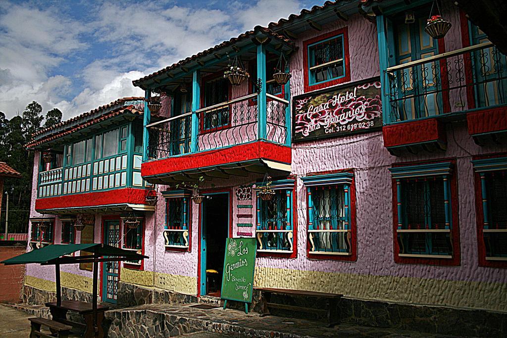 Hotel Los Geranios Duitama Esterno foto